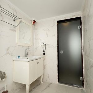 Double Room Mountain View
